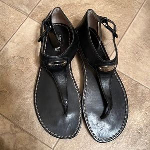 Michael by Michael Kors Women’s Black Leather T-strap Sandals Size 9